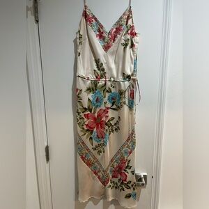 Floral bone beige spaghetti strap dress
 Company Plenty